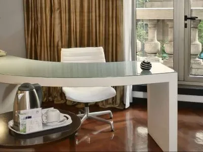 Hoteles 5 estrellas 725 Continental