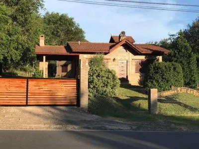 Luz de Luna Cabins  in  Santa Rosa de Calamuchita
