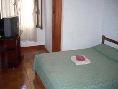 Albergues/Hostels El Guembe Hostel House