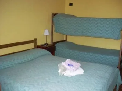 Albergues/Hostels El Guembe Hostel House