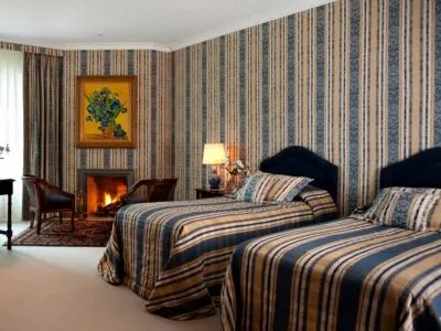 Hosterías 3 estrellas La Estrella