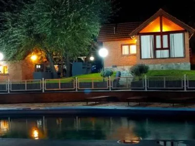 El Refugio de los Pájaros Cabins  in  Merlo San Luis