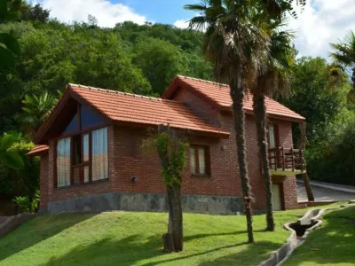 Cabins El Refugio de los Pájaros Cabins