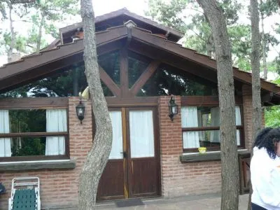 Altamar de las Pampas Hostería y Cabañas Hosterías  en  Mar de las Pampas