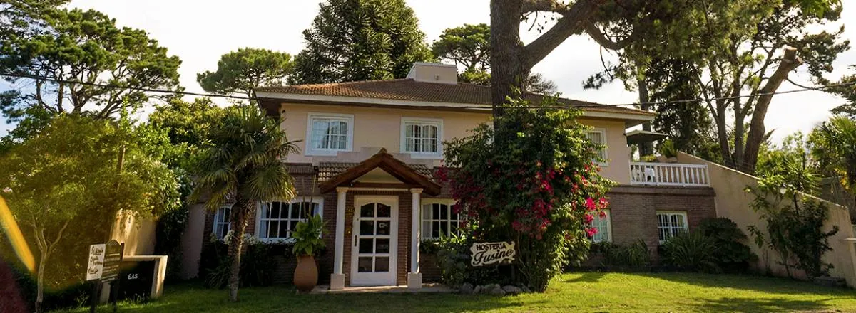 2-star Hostelries Fusine