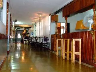 Hostales Del Illaq I