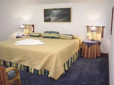 3-star Apart Hotels Hostal Los Amigos