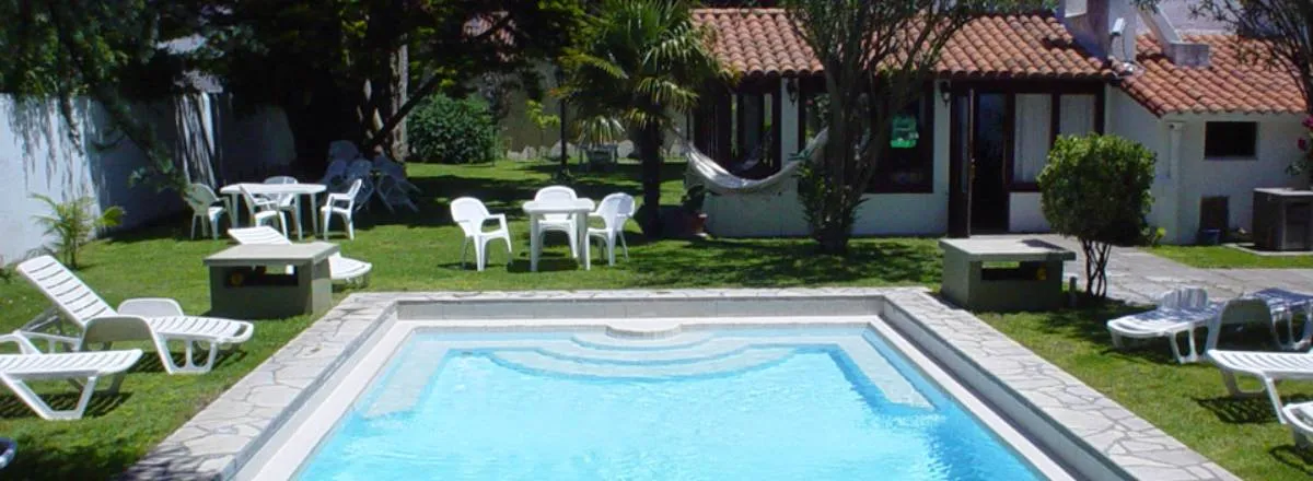 3-star Apart Hotels Hostal Los Amigos