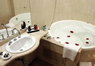 Hoteles 5 estrellas Ros Tower