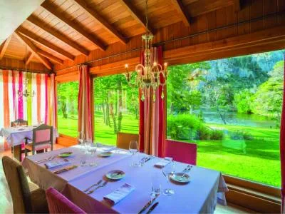 Hoteles de Lujo Río Hermoso-Hotel de Montaña