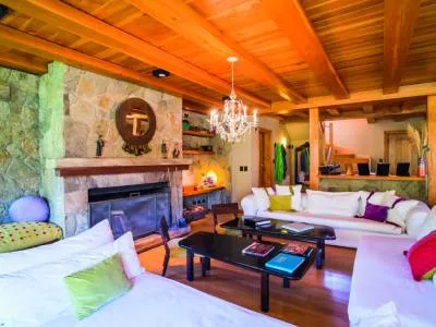 Hoteles de Lujo Río Hermoso-Hotel de Montaña