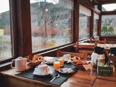 Hostelries El Hostal del Río