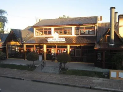 Antigua Ciudad Parrillas / Asadores Criollos  en  Federación