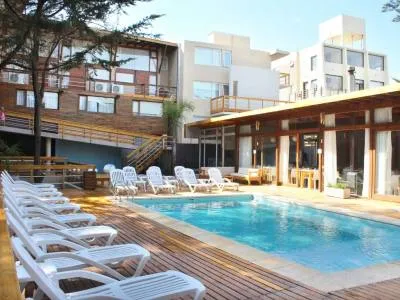 Lomas del Mar Apart Hoteles  en  Las Gaviotas