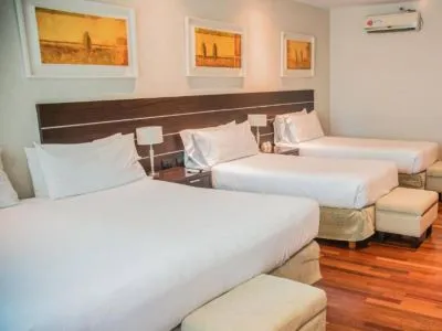 Superior 3-star Hotels Orfeo Suites