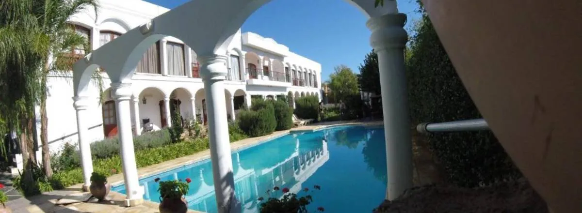 2-star Hotels Portal del Santo