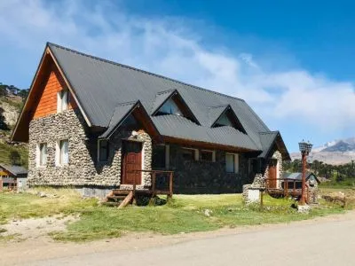Refugio del Monje Cabañas  en  Caviahue