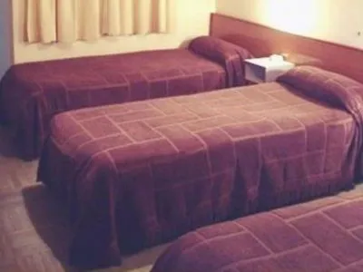 Hoteles 1 estrella Dalí