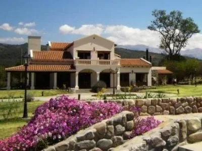 La Caldera Hosterías  en  Salta