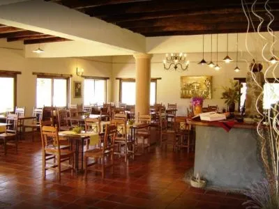 Hosterías La Caldera