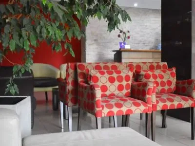 Hoteles 3 estrellas Dakar Hotel & Spa