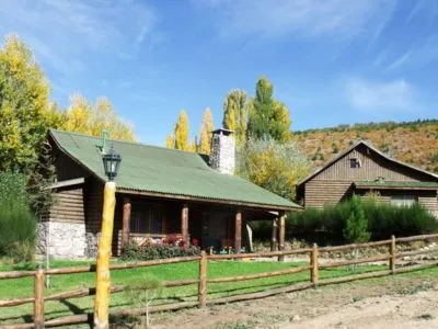 La Brama Cabins Cabins  in  Aluminé