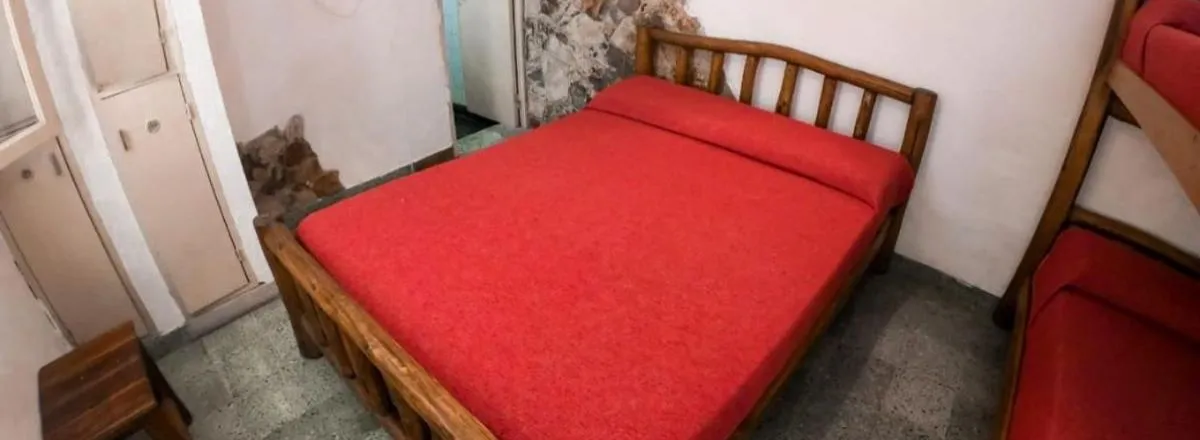 Albergues/Hostels Club Hostel