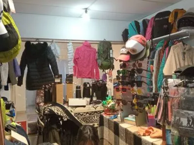 Mountain Equipment and Ski Rental Marush Star