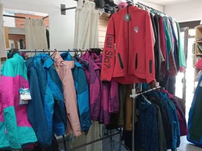 Mountain Equipment and Ski Rental Marush Star