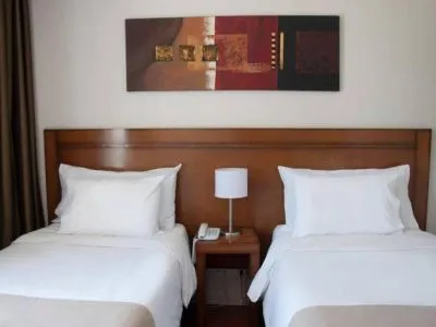 Hoteles 3 estrellas Herradura Hotel Suites 