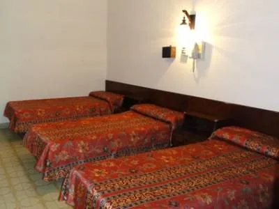 Superior 2-star Hotels Trocadero