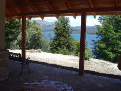 Hoteles 3 estrellas Península de los Coihues Hotel