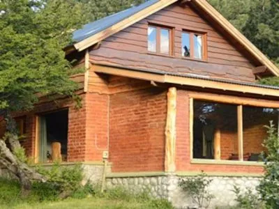 Alojamiento en Lago Meliquina (a 30 Km. de San Martín de los Andes) Noscohue