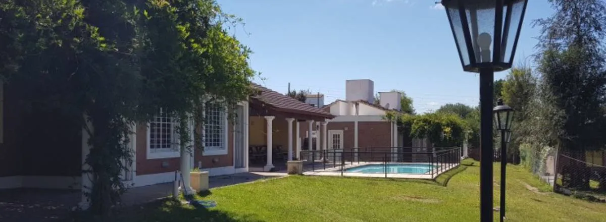 Cabins Cabins La Emilia