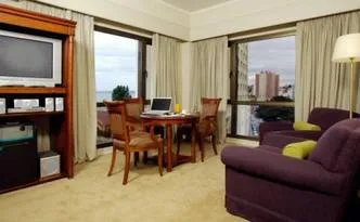 Hoteles 3 estrellas Austral Express