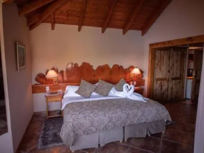 Hoteles 5 estrellas Charming Luxury Lodge & Spa