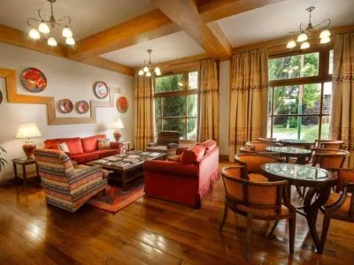 4-star Hotels Kosten Aike