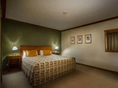 4-star Hotels Kosten Aike