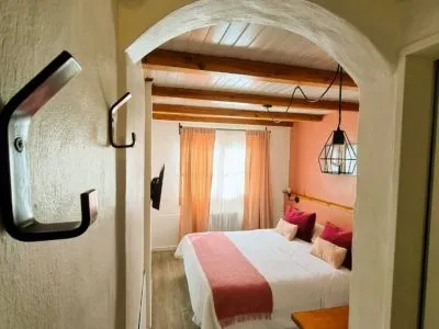 Hosterías 2 estrellas Las Lucarnas