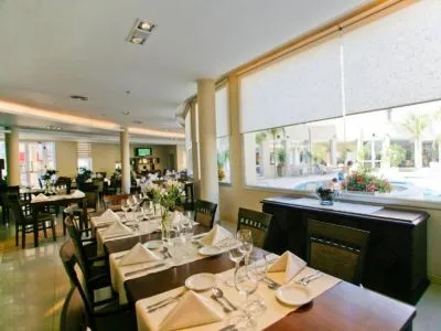 Hoteles 4 estrellas Quorum Córdoba Hotel - Resort Urbano