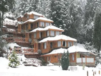 Peniwen 2-star Cabins  in  Villa La Angostura