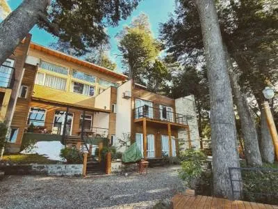 Refugio del Lago Apart Hotel Apart Hoteles  en  Bariloche