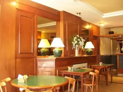 Hoteles 2 estrellas Yolanda Hotel