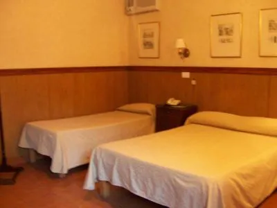 Hoteles 2 estrellas Yolanda Hotel