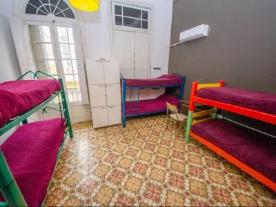 Albergues/Hostels Alvear Hostel