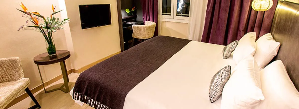 Hoteles 4 estrellas superior Esplendor Plaza Francia