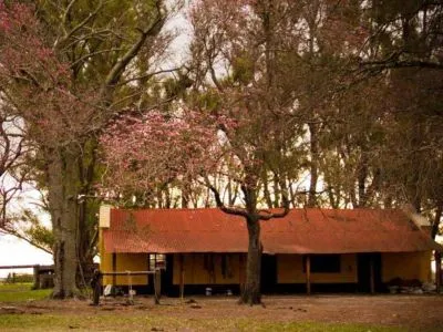 Hoteles Estancia La Violeta