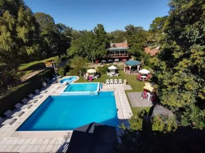 Apart Hotels Aldea Kleinwald cabañas y Apart Hotel