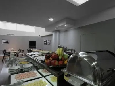 3-star Hotels 8 de Octubre