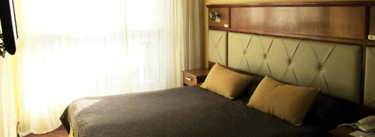 3-star Hotels Embajador Hotel